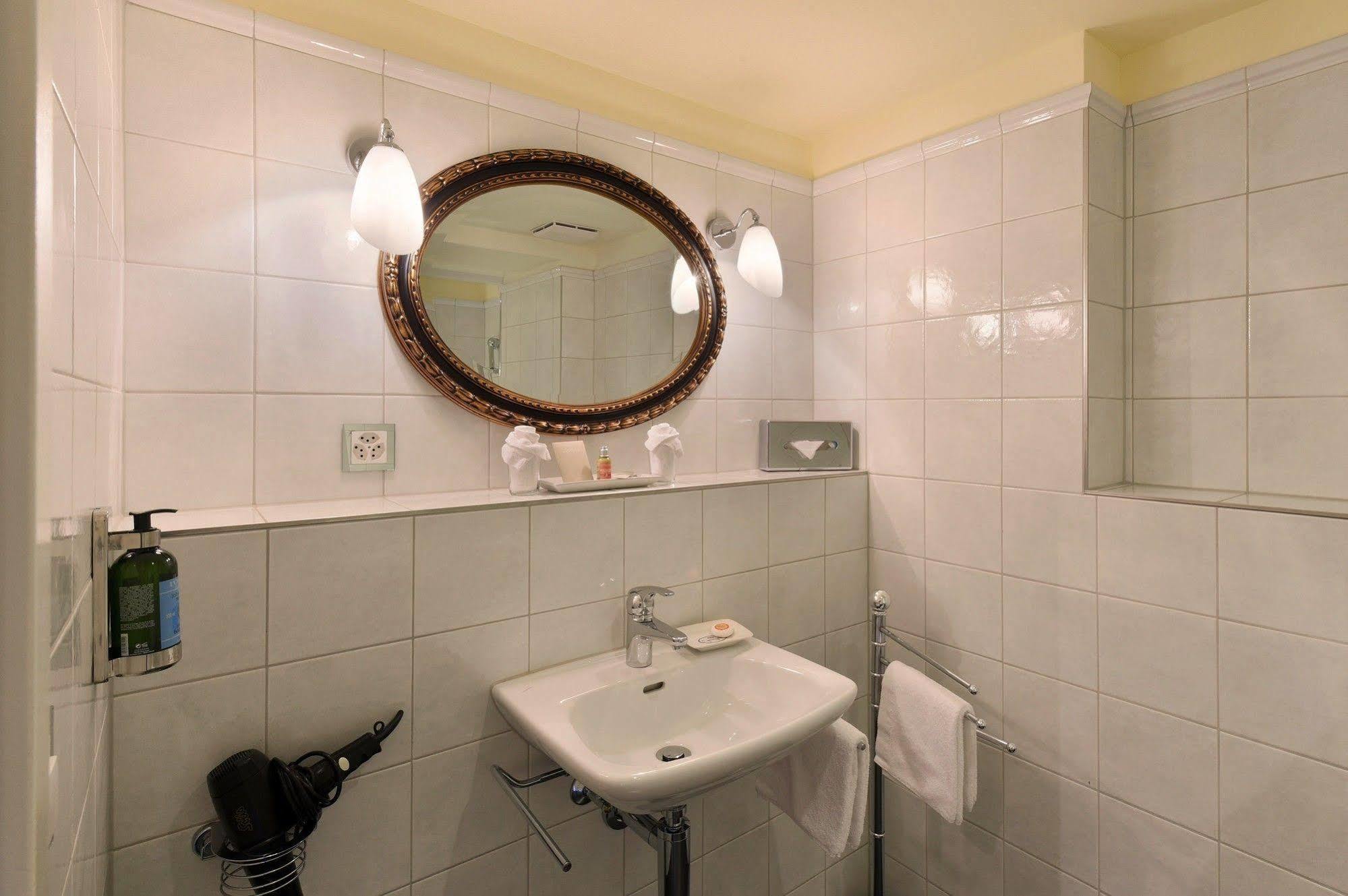 Romantik Hotel Schwan Horgen Luaran gambar