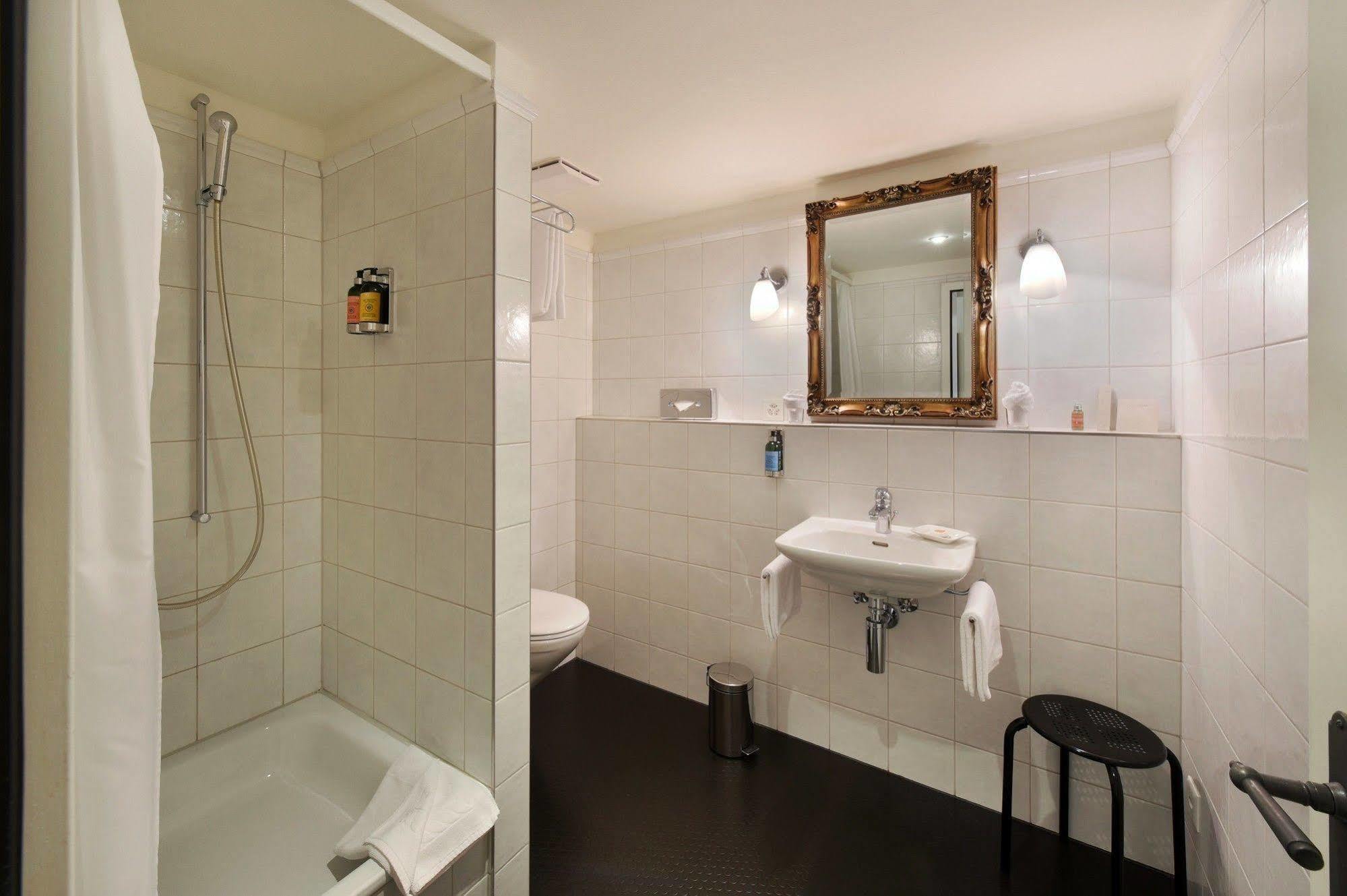 Romantik Hotel Schwan Horgen Luaran gambar